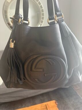 Gucci  navy  Shoulder Bag with Tassel and Interlocking GG soho gucci